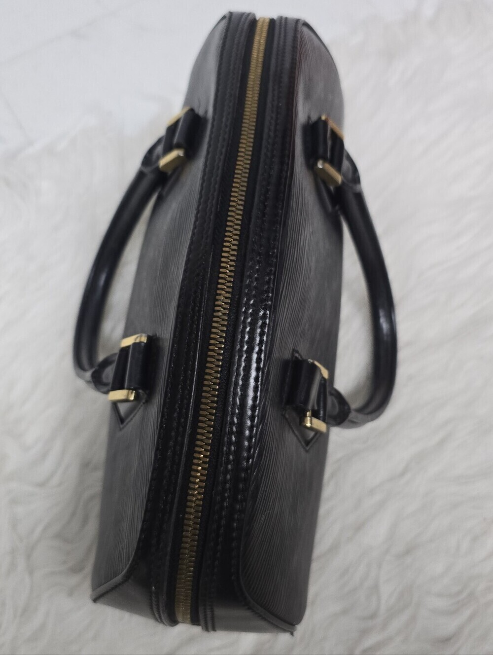 Louis Vuitton Black Epi Leather Dome Satchel with Gold Hardware - Picture 7 of 15